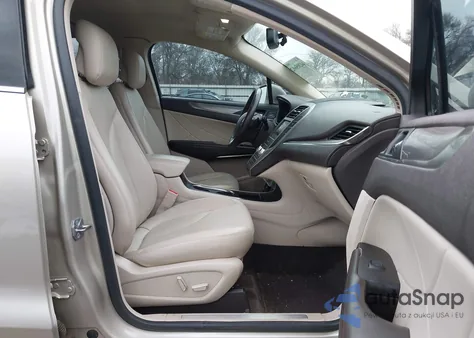 2017 Lincoln Mkc Premiere z USA, uszkodzony, nr VIN 5LMCJ1C98HUL56400